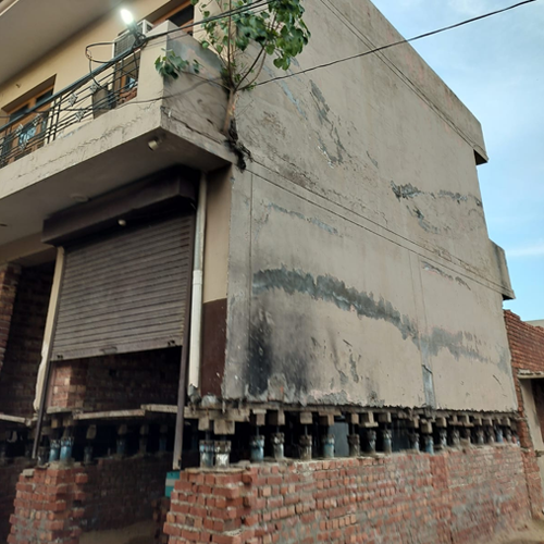 Jaharvir Goga Building Lifting