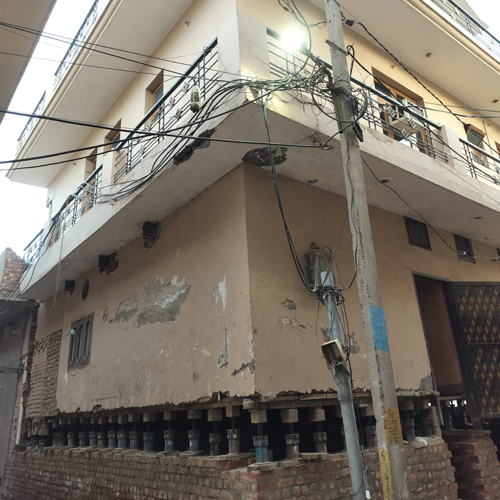 Jaharvir Goga Building Lifting